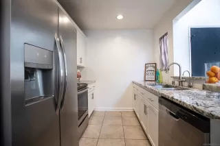 Photo #5: 250036591 Listing 