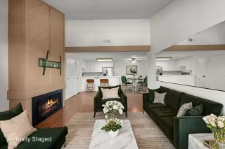 Photo #1: 250036601 Listing