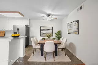 Photo #3: 250036601 Listing