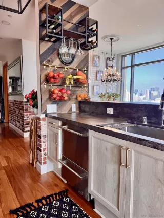 Photo #6: 250036609 Listing