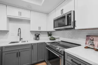 Photo #6: 250036634 Listing