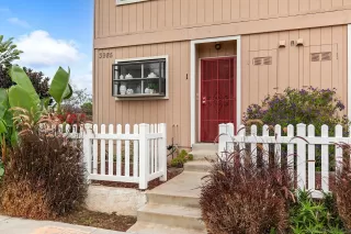 Photo #1: 250036650 Listing