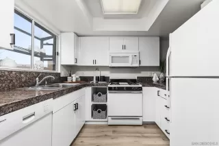 Photo #4: 250036650 Listing