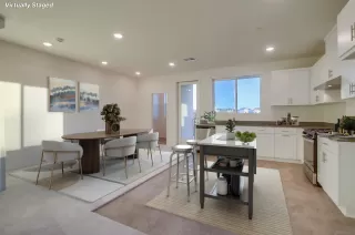 Photo #2: 250036725 Listing