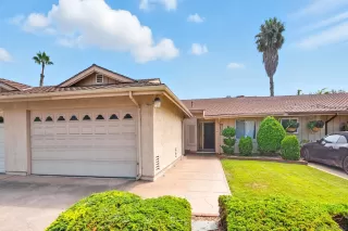 More Details about MLS # 250036738 : 2207 FAIRWAY CT