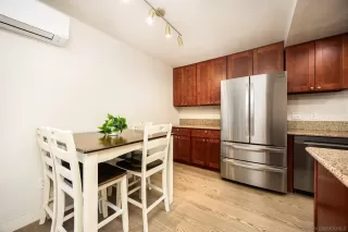 Photo #3: 250036786 Listing 