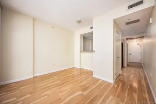 Photo #6: 250036797 Listing