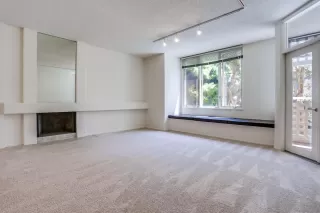 More Details about MLS # 250036816 : 4018 NOBEL DR UNIT 201