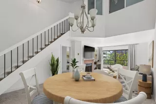 Photo #5: 250036854 Listing