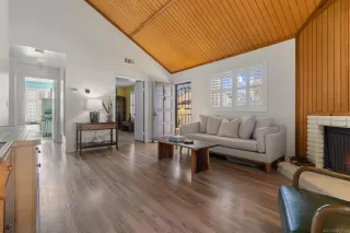 Photo #2: 250036877 Listing 