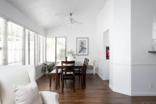 Photo #6: 250036941 Listing