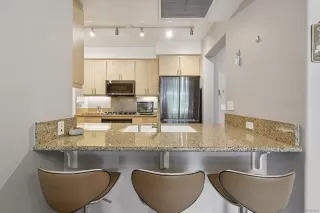 Photo #3: 250036947 Listing 