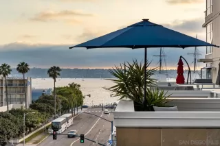 Photo #1: 250036965 Listing 