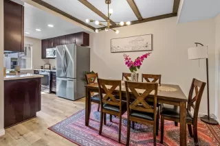 Photo #1: 250037036 Listing 