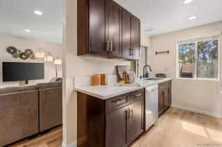 Photo #5: 250037036 Listing 