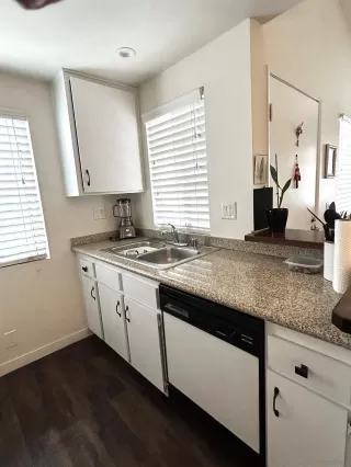 Photo #6: 250037039 Listing