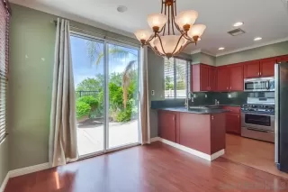 Photo #4: 250037058 Listing