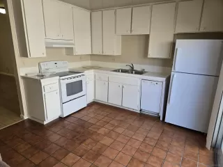 Photo #5: 250037059 Listing 