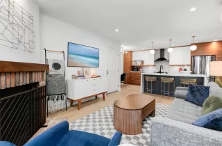 More Details about MLS # 250037092 : 1750 S EL CAMINO REAL UNIT 102