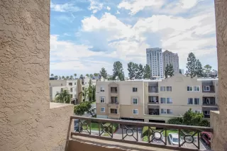 Photo #2: 250037102 Listing 