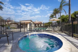 Photo #4: 250037152 Listing