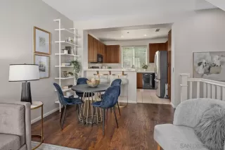 Photo #5: 250037175 Listing 