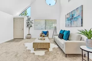 Photo #4: 250037217 Listing