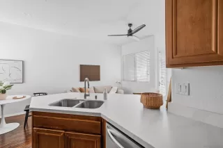 Photo #6: 250037226 Listing 