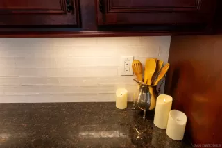 Photo #4: 250037271 Listing