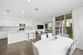 Photo #5: 250037272 Listing 