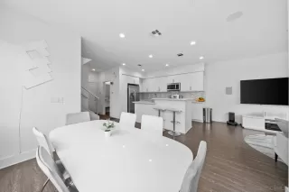 Photo #6: 250037272 Listing 