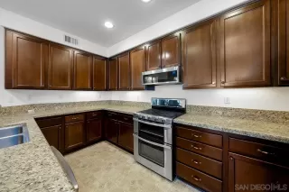 Photo #5: 250037293 Listing 