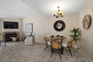 Photo #2: 250037299 Listing