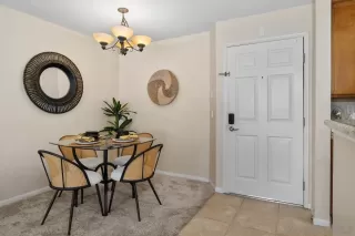 Photo #5: 250037299 Listing