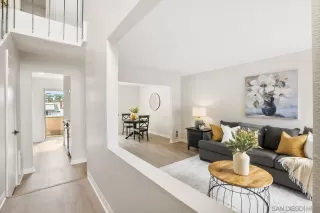 Photo #1: 250037361 Listing