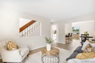 Photo #2: 250037361 Listing