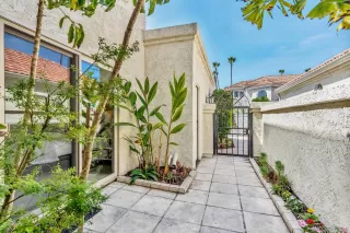 Photo #4: 250037366 Listing