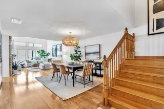 Photo #6: 250037366 Listing