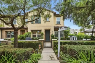 Photo #1: 250037382 Listing 