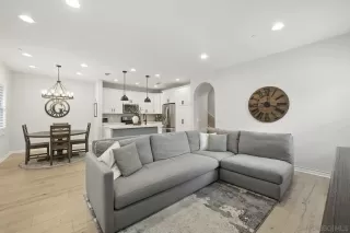 Photo #6: 250037382 Listing 