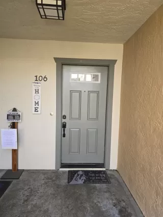 Photo #2: 250037386 Listing