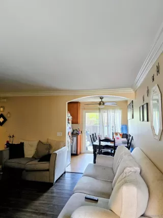 Photo #4: 250037386 Listing