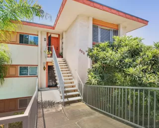 Photo #5: 250037387 Listing