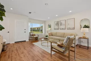 Photo #4: 250037418 Listing 