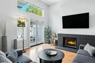 Photo #4: 250037456 Listing