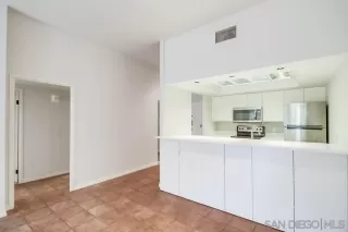 Photo #3: 250037515 Listing