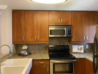 Photo #1: 250037524 Listing 