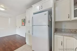 Photo #4: 250037539 Listing 