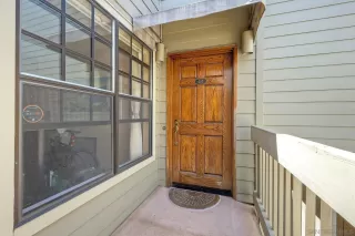 Photo #1: 250037553 Listing 