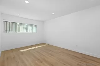 Photo #2: 250037555 Listing 